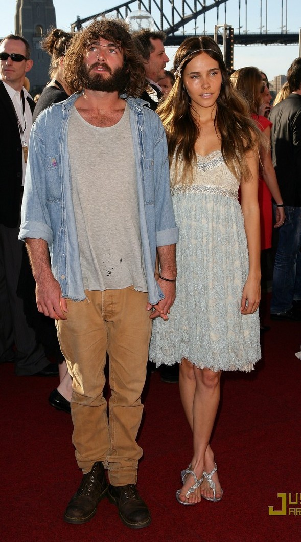 angus stone isabel lucas. A Isabel Lucas?